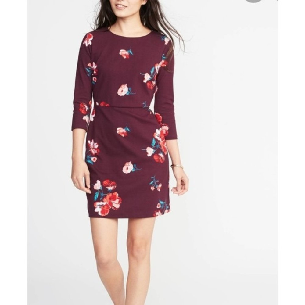 Old Navy Floral Dress Size S NEW